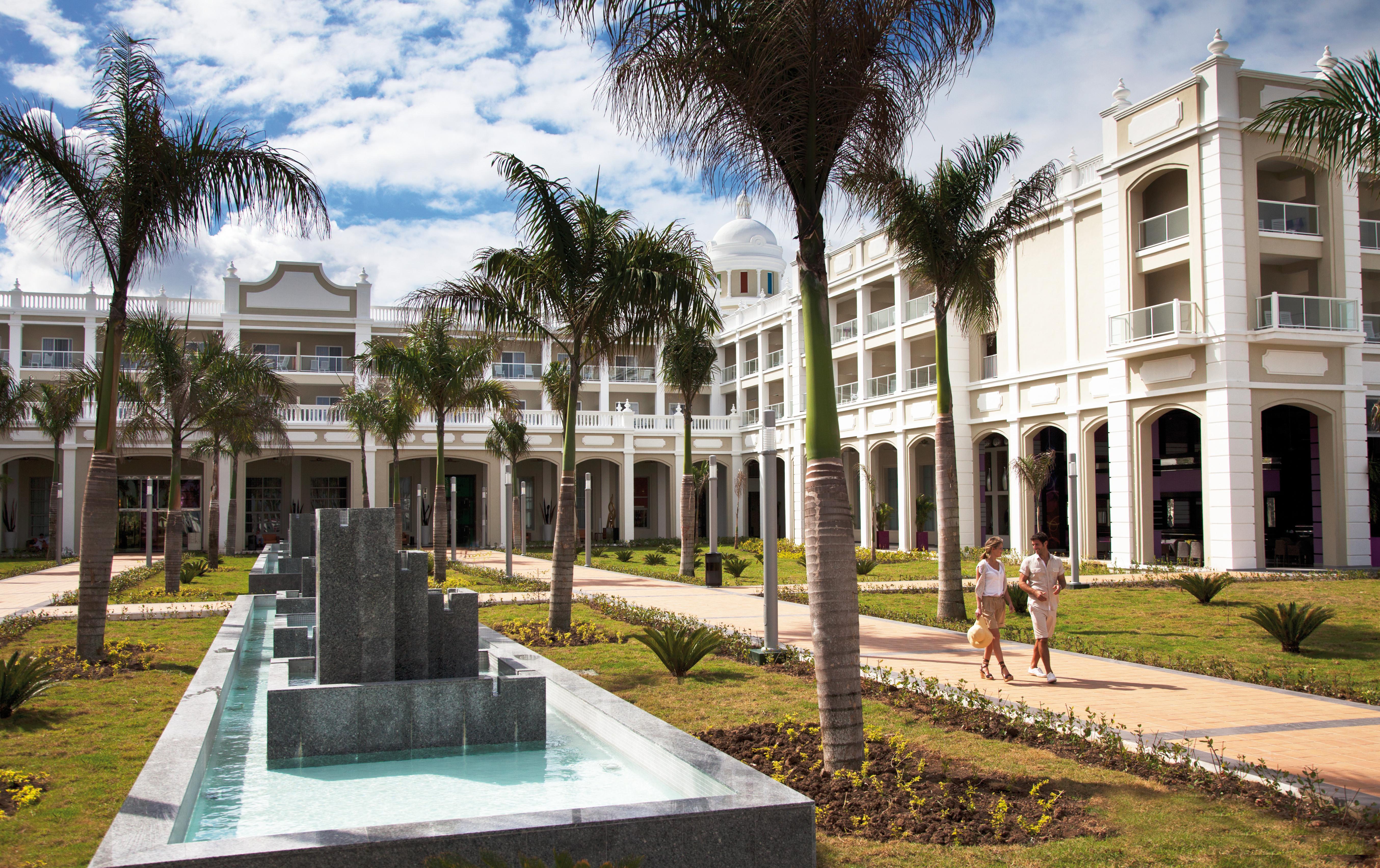 Hotel Riu Palace Bavaro ปุนตากานา ภายนอก รูปภาพ